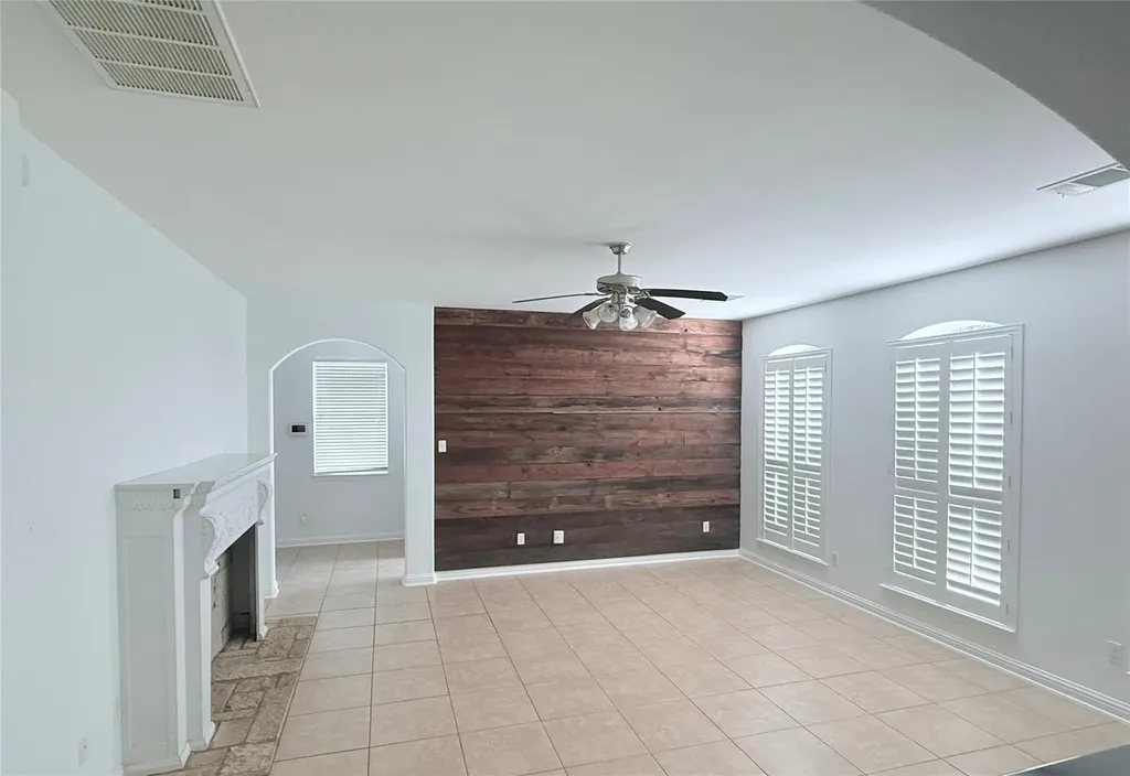 19413 Melwas Way Pflugerville TX 78660