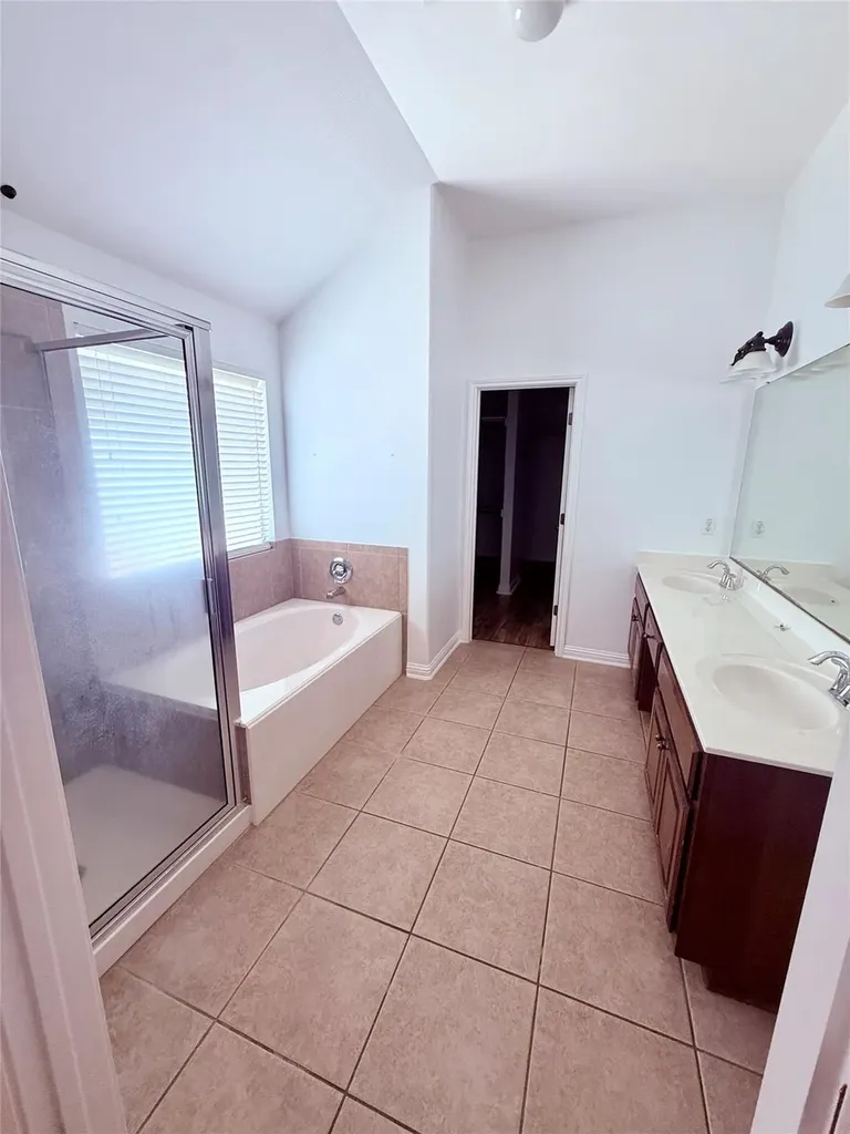19413 Melwas Way Pflugerville TX 78660