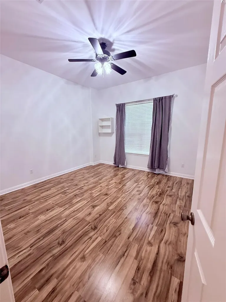 19413 Melwas Way Pflugerville TX 78660