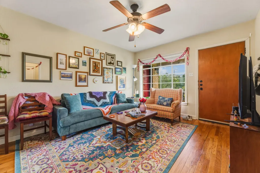 301 E 34th Street Austin TX 78705