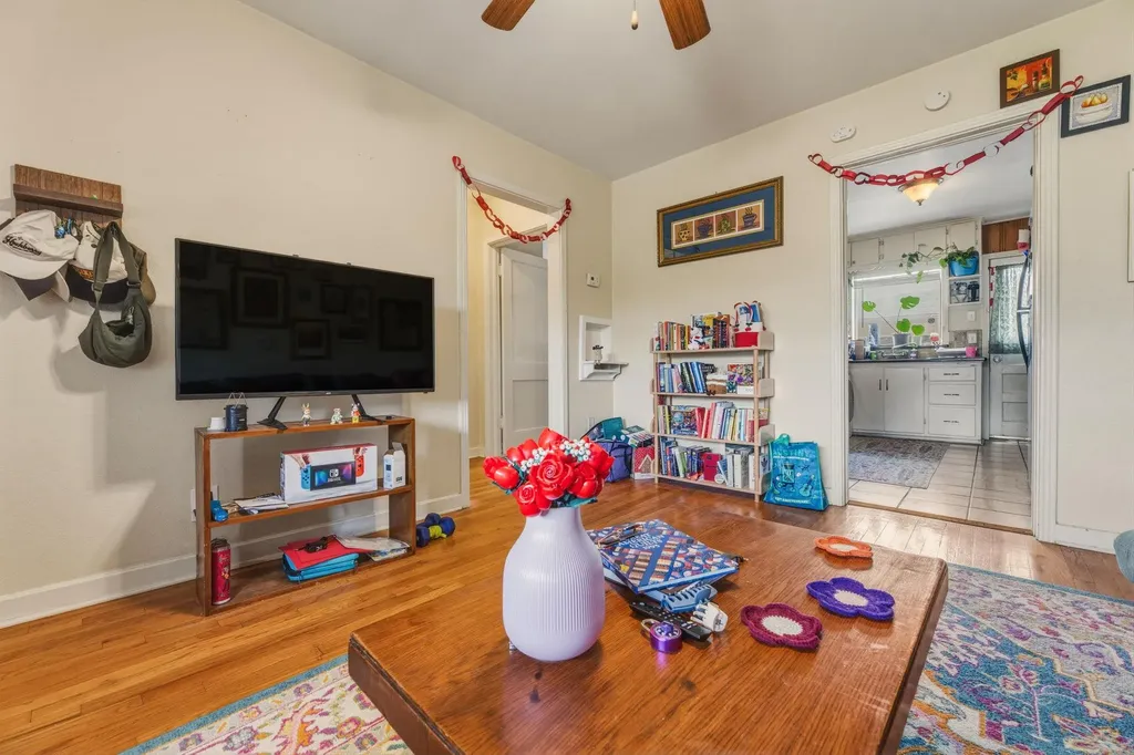 301 E 34th Street Austin TX 78705