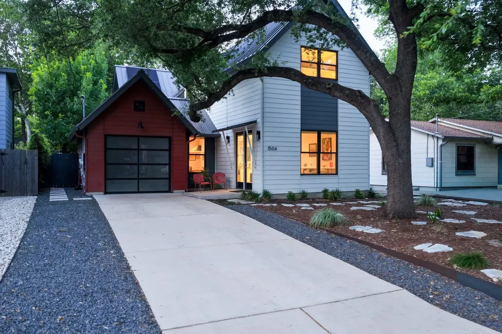 1506 W Saint Johns Avenue Austin TX 78757