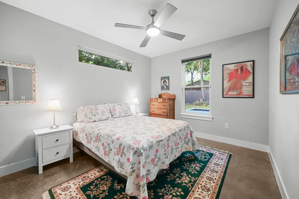 1506 W Saint Johns Avenue Austin TX 78757