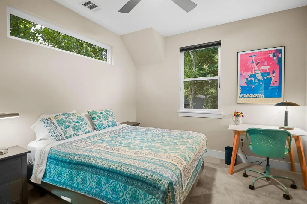 1506 W Saint Johns Avenue Austin TX 78757