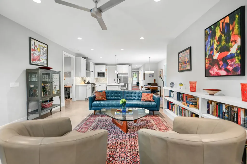 1506 W Saint Johns Avenue Austin TX 78757
