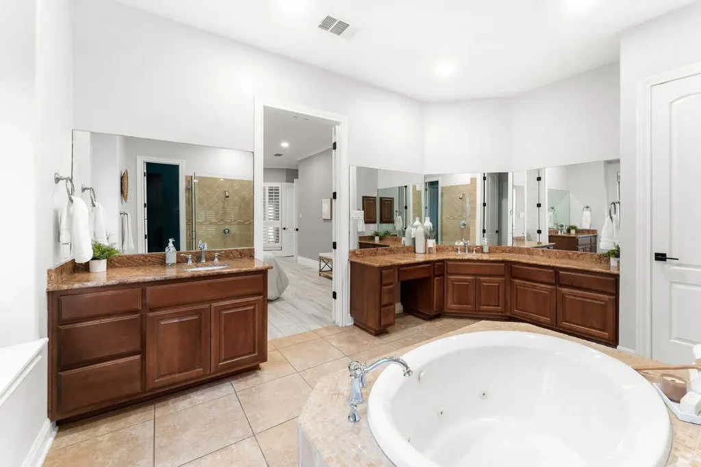 13500 Coleto Creek Trail Austin TX 78732