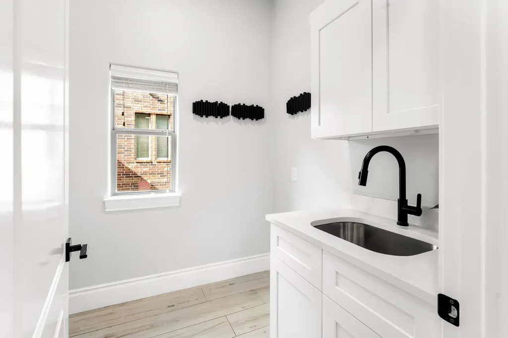 13500 Coleto Creek Trail Austin TX 78732