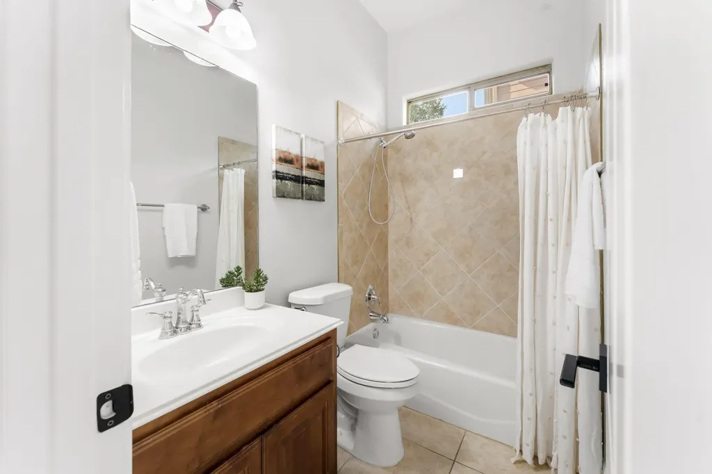 13500 Coleto Creek Trail Austin TX 78732