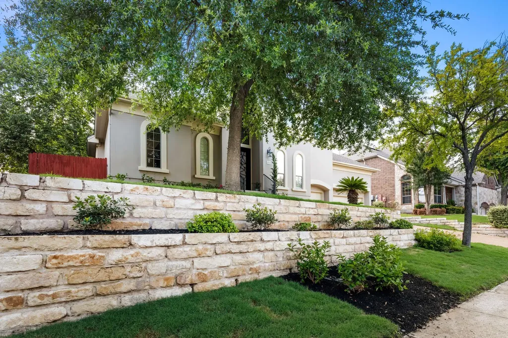 13500 Coleto Creek Trail Austin TX 78732