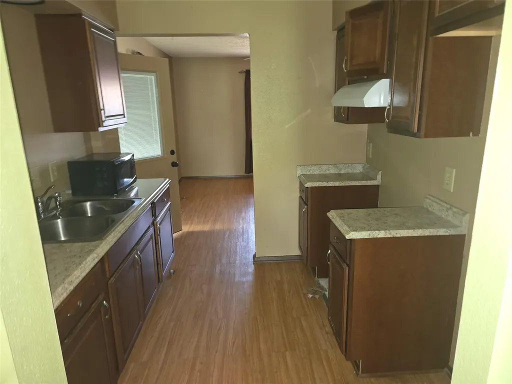 1109 Dunstan Drive Austin TX 78745
