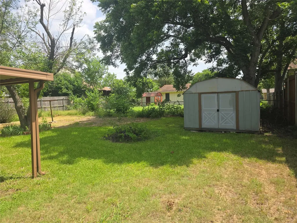 1109 Dunstan Drive Austin TX 78745