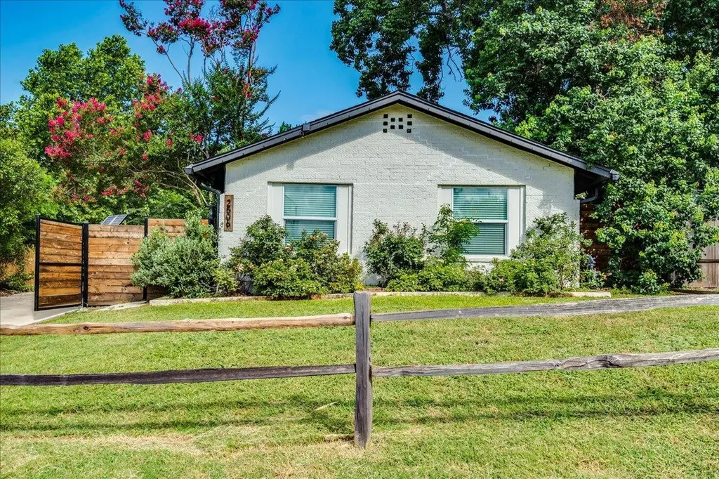 2506 Audubon Place Austin TX 78741