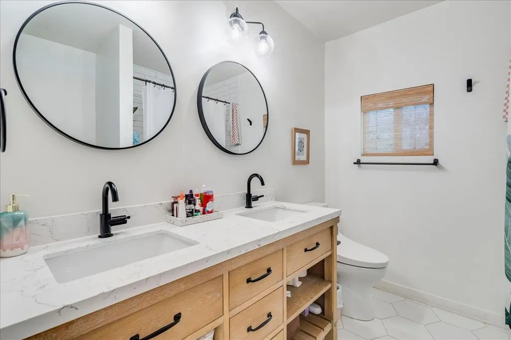 2506 Audubon Place Austin TX 78741