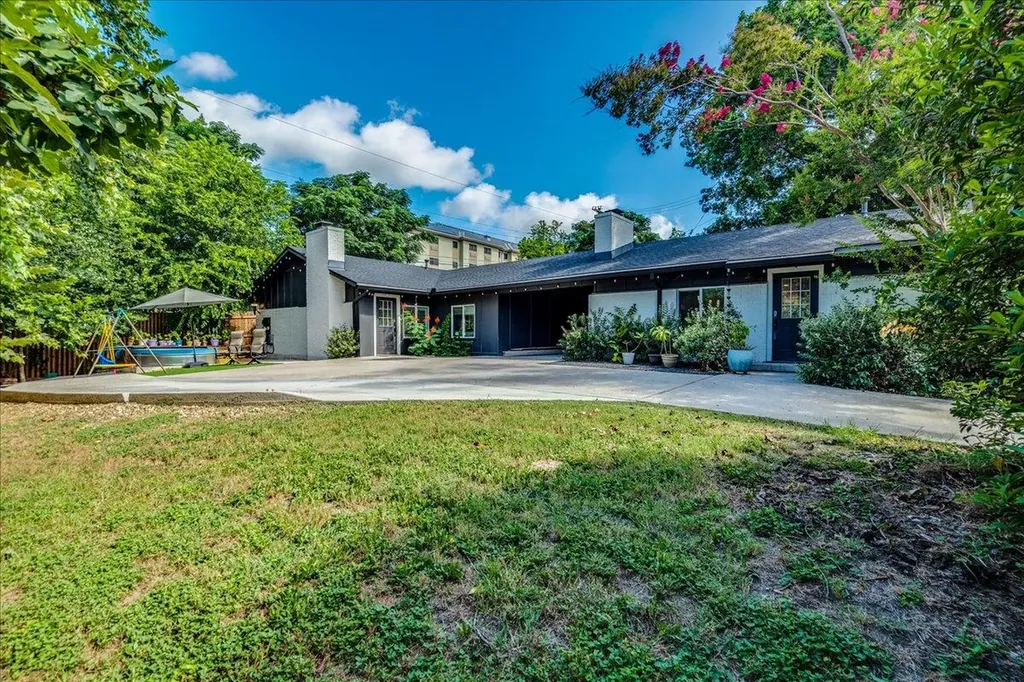 2506 Audubon Place Austin TX 78741