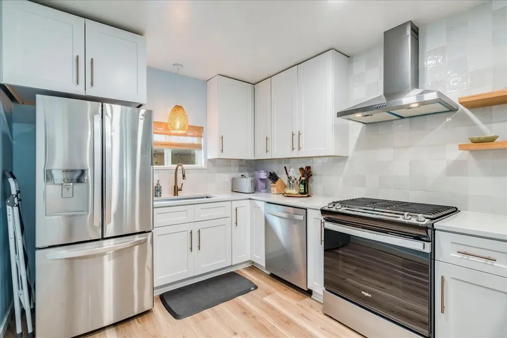 2506 Audubon Place Austin TX 78741