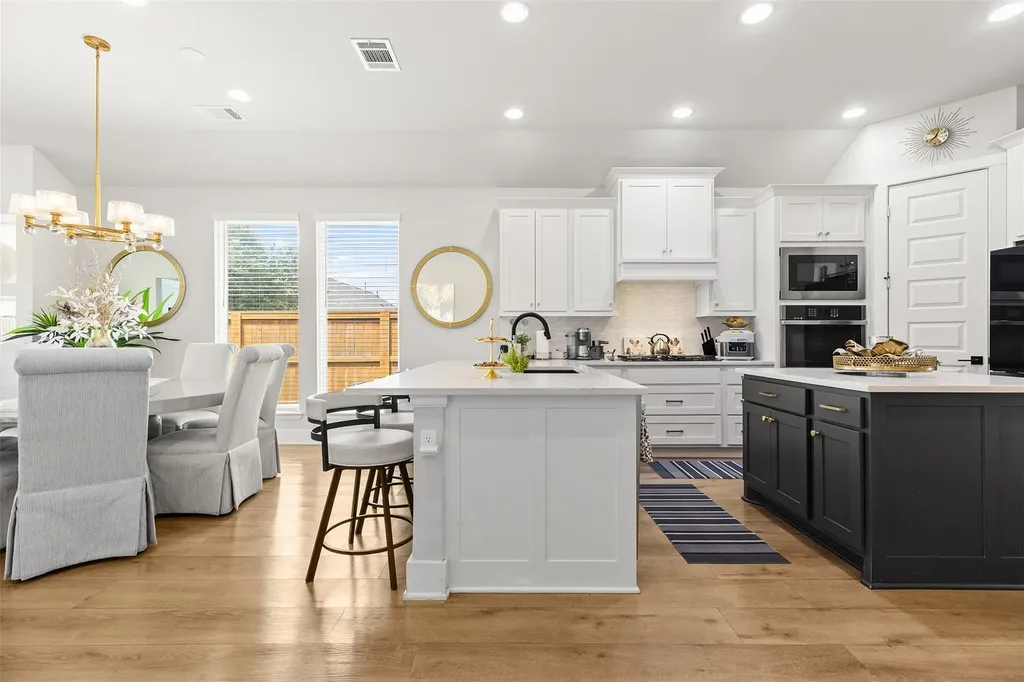 100 Green Knoll Lane Georgetown TX 78628