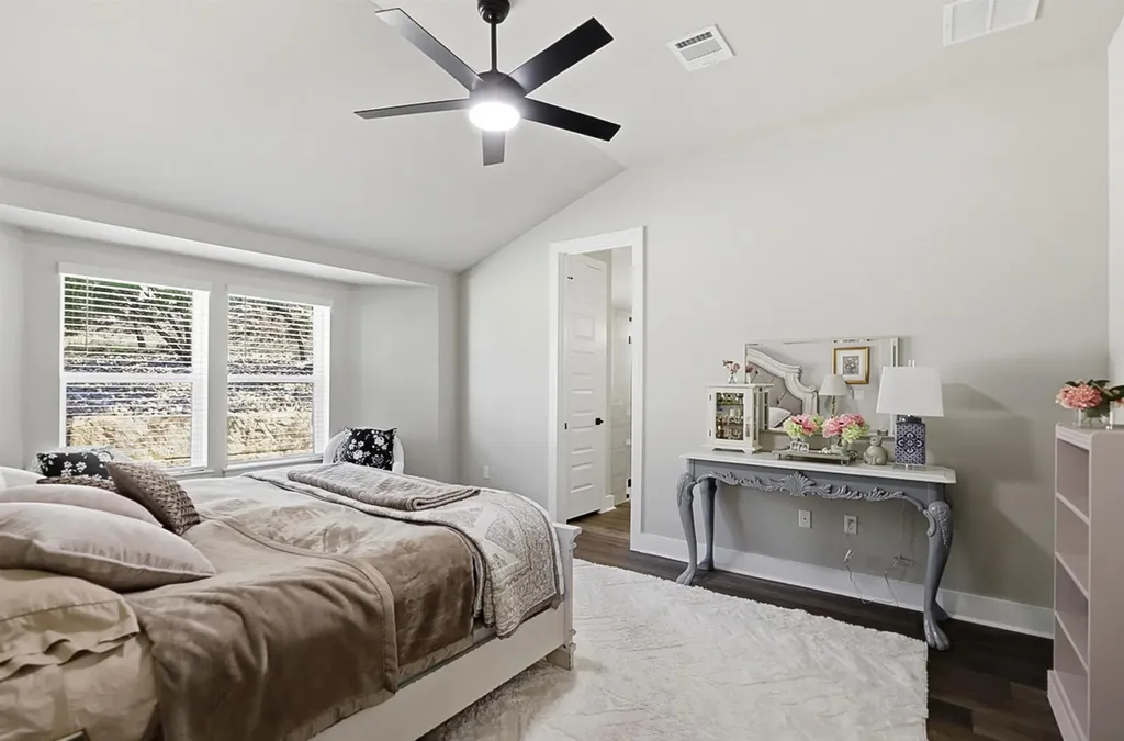 21100 Niagara Cove Lago Vista TX 78645