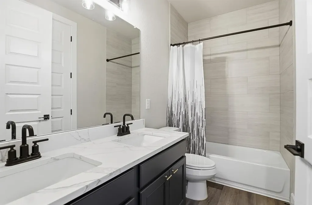 21100 Niagara Cove Lago Vista TX 78645