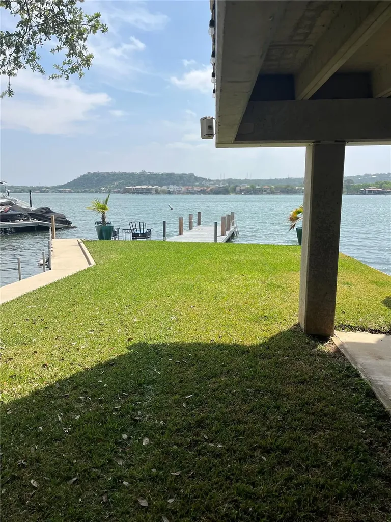 103 Island Drive Horseshoe Bay TX 78657