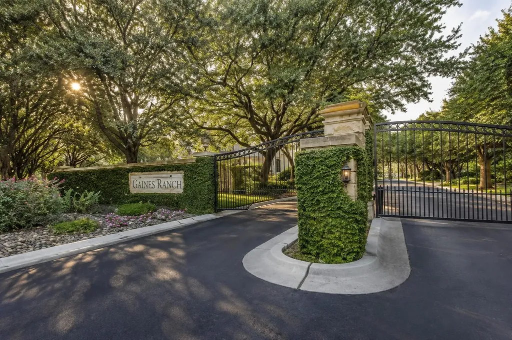 3816 Gaines Court Austin TX 78735