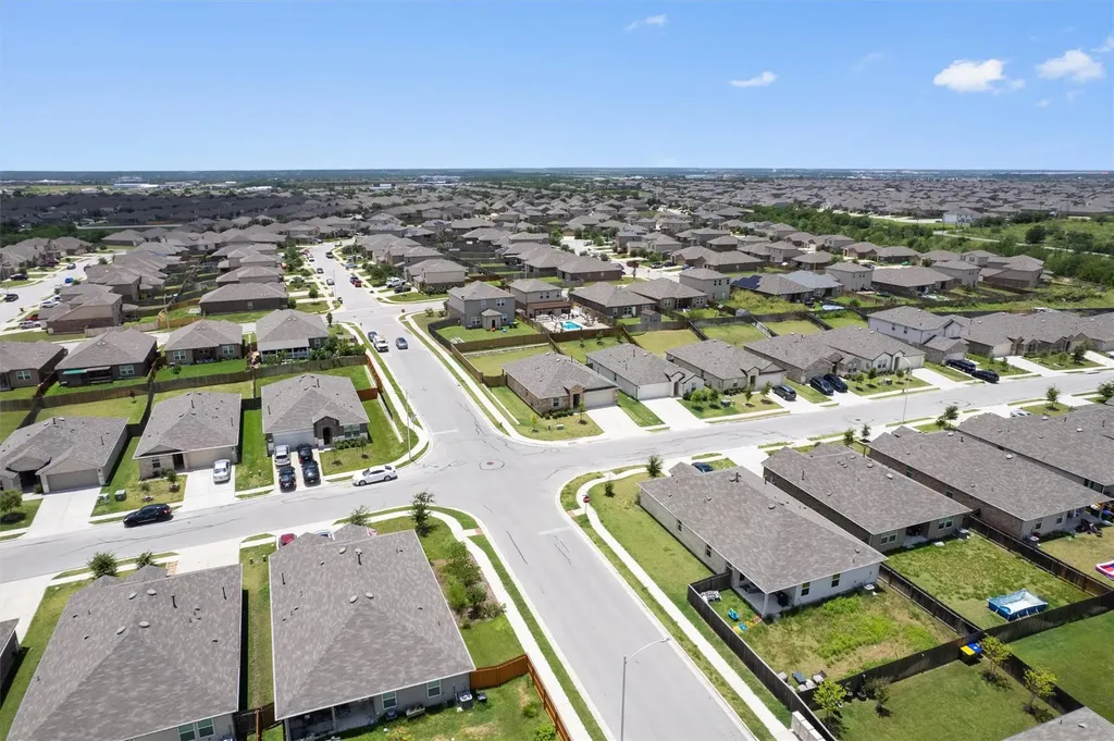 19525 Abigail Fillmore Road Manor TX 78653