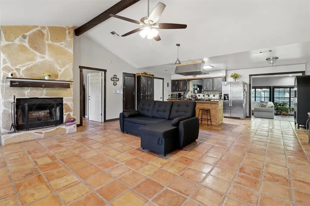 1204 S Gabriel Drive Leander TX 78641