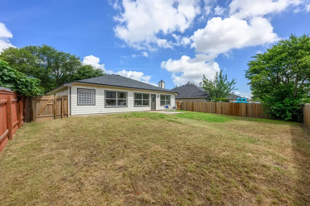 15733 Cadoz Drive Austin TX 78728