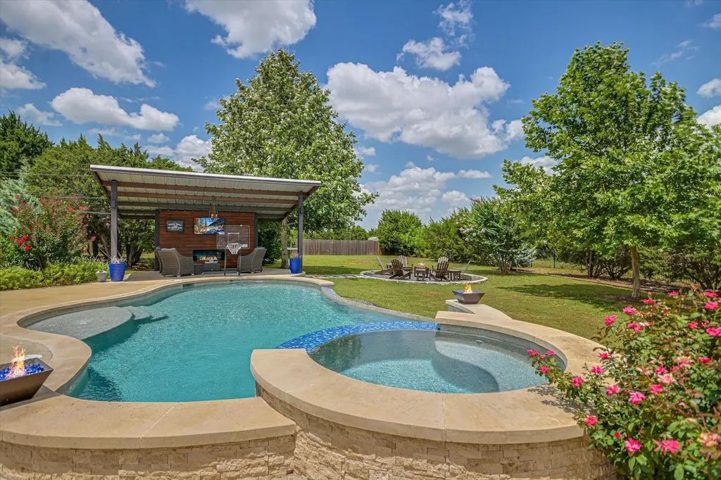 264 Sunny Slope Road Liberty Hill TX 78642