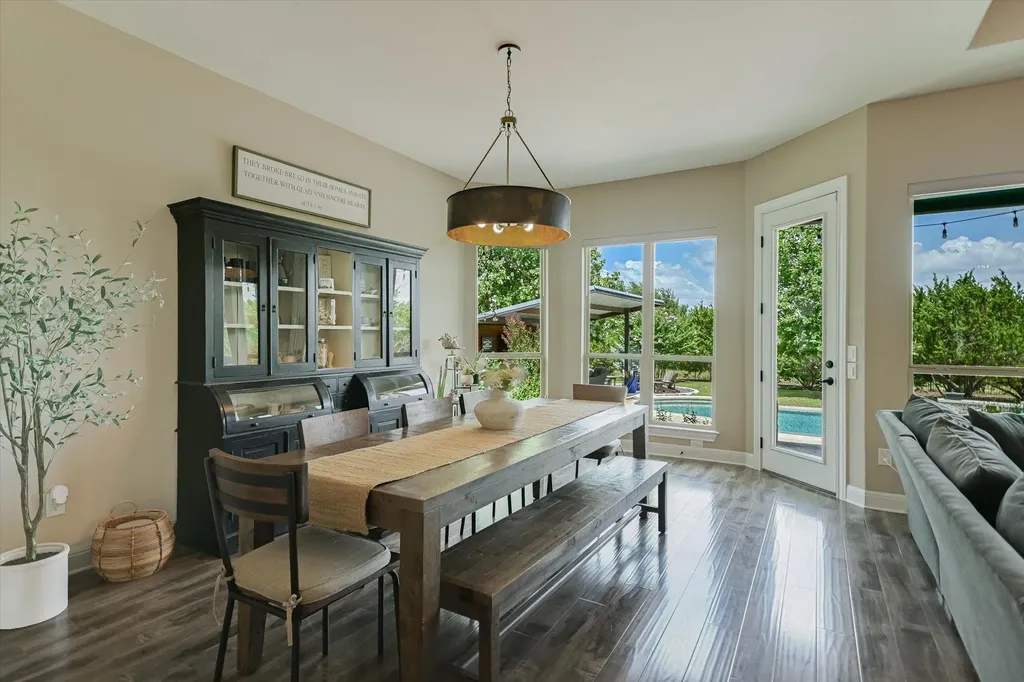 264 Sunny Slope Road Liberty Hill TX 78642