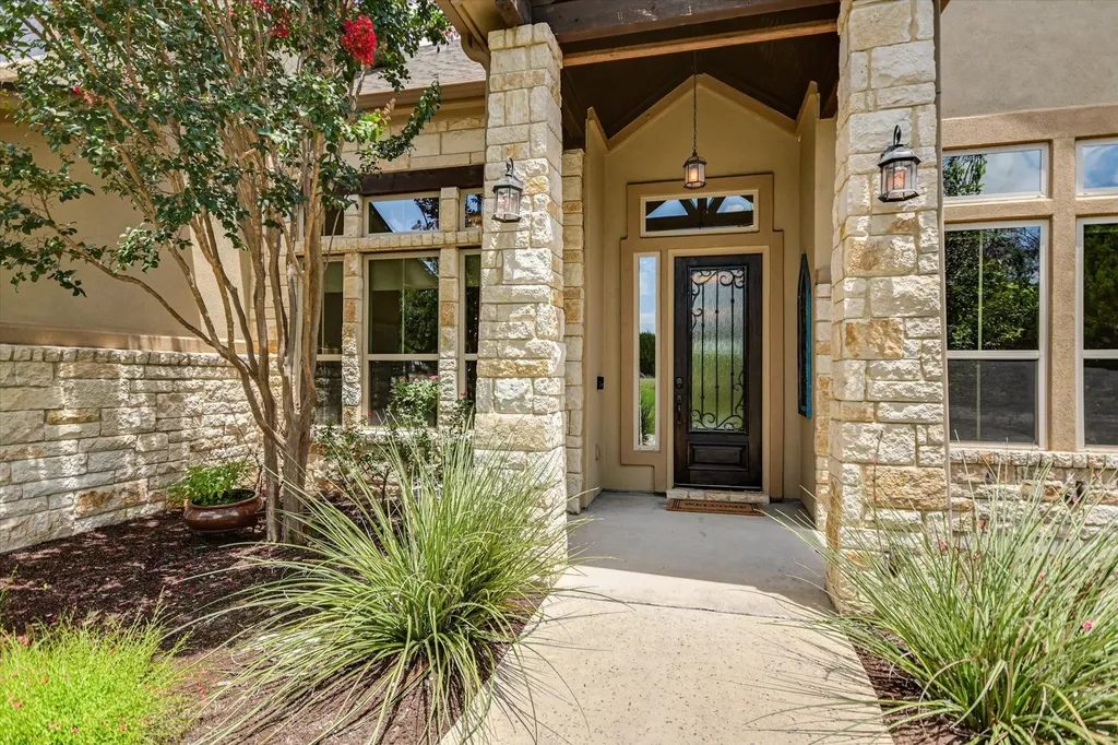 264 Sunny Slope Road Liberty Hill TX 78642