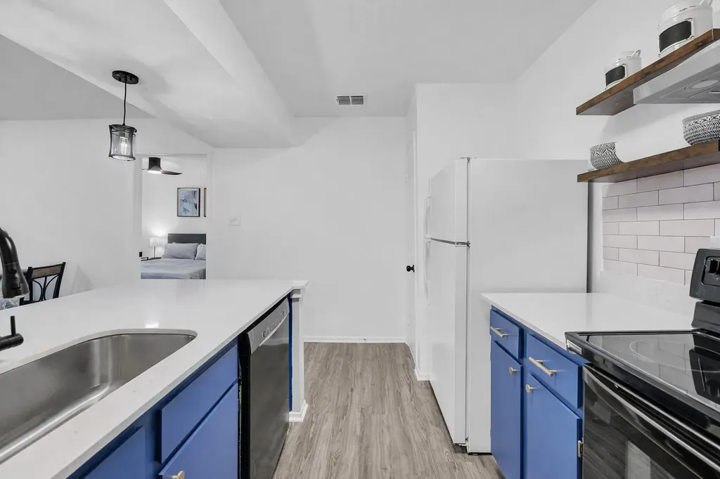 4500 E Oltorf Street Austin TX 78741
