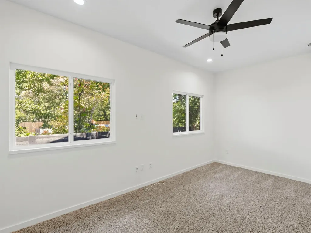 1106 S Meadows Drive SW Austin TX 78758