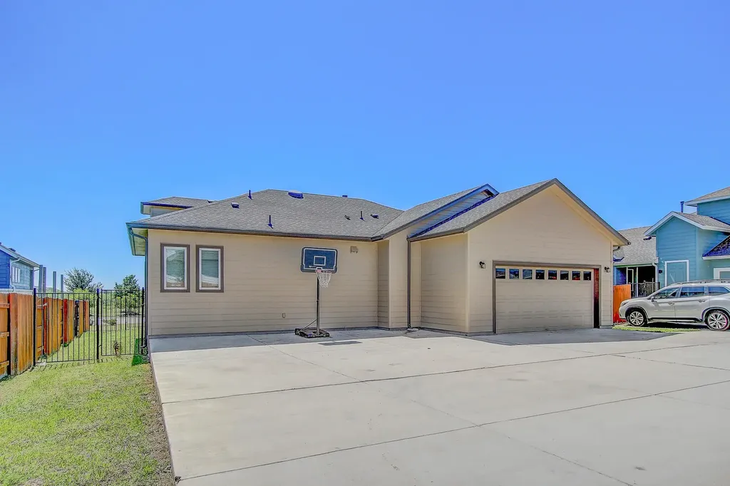 9208 Apogee Boulevard Austin TX 78744