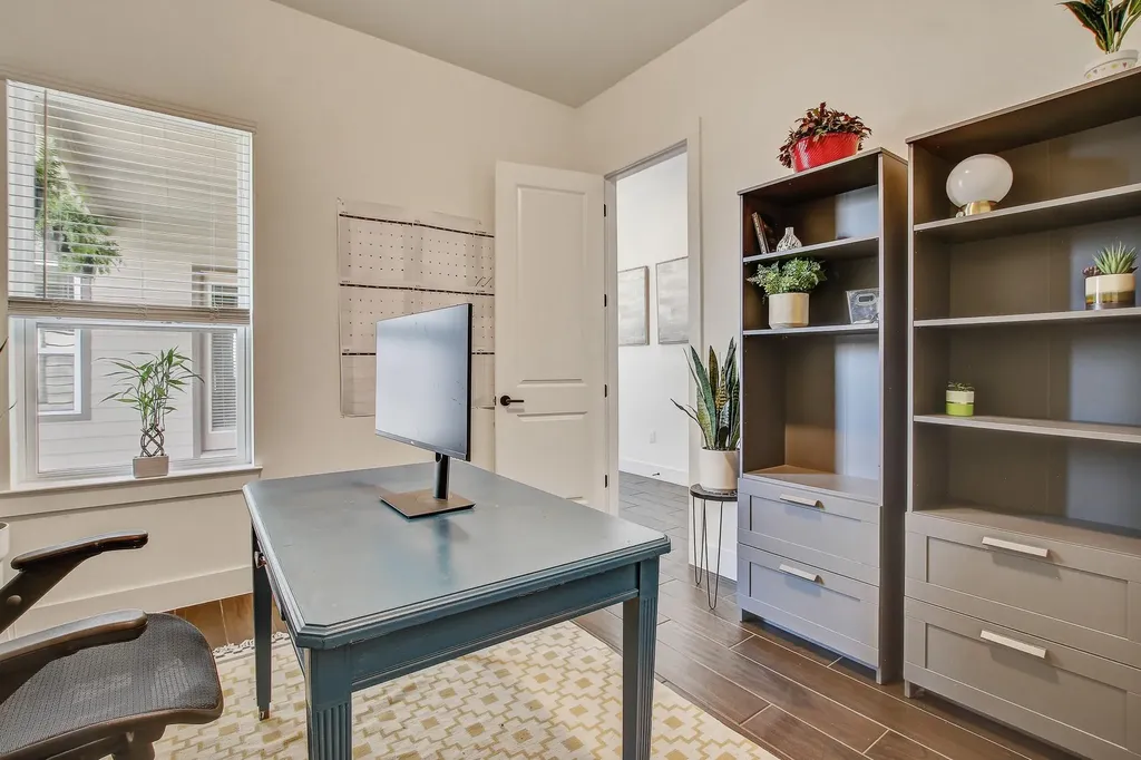 9208 Apogee Boulevard Austin TX 78744