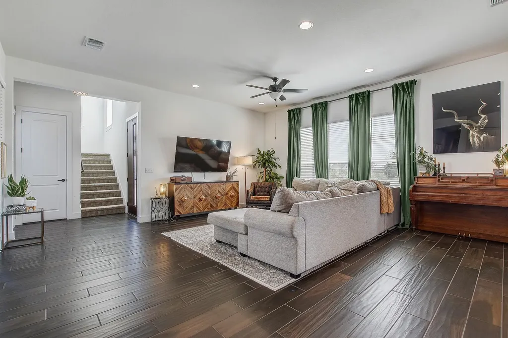 9208 Apogee Boulevard Austin TX 78744