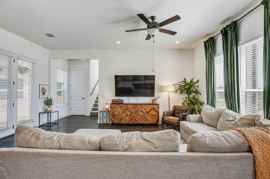 9208 Apogee Boulevard Austin TX 78744