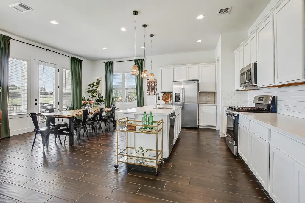 9208 Apogee Boulevard Austin TX 78744