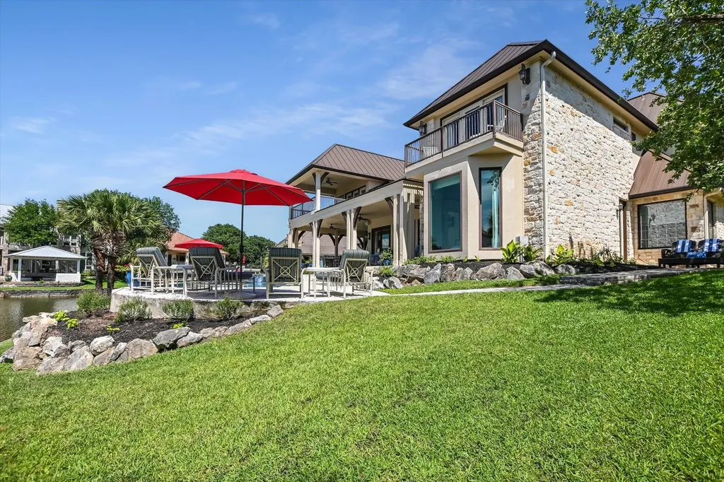 84 Applehead Island Drive Horseshoe Bay TX 78657