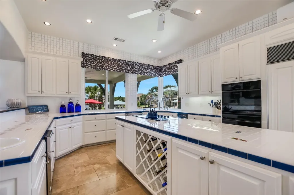 84 Applehead Island Drive Horseshoe Bay TX 78657