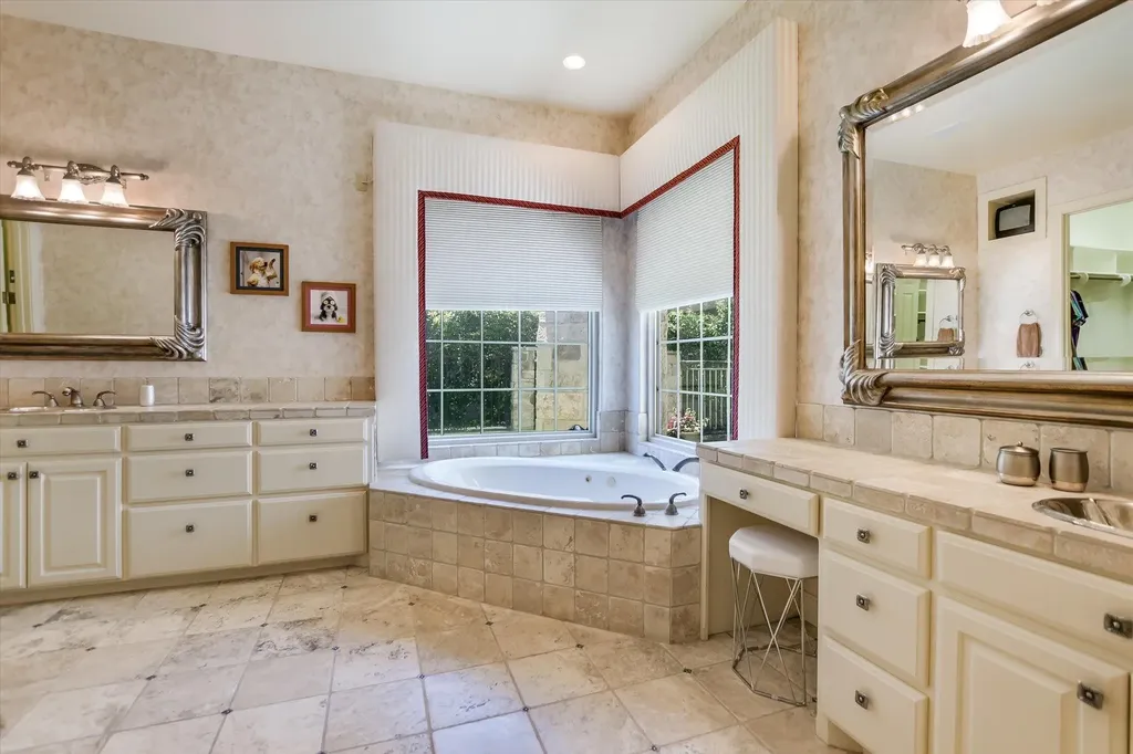 84 Applehead Island Drive Horseshoe Bay TX 78657