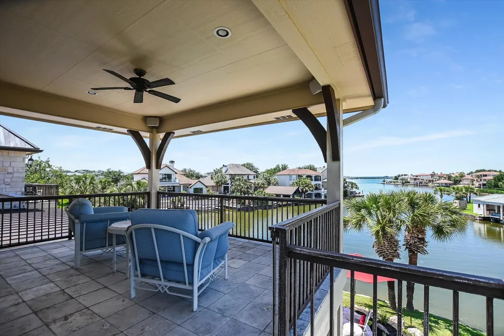 84 Applehead Island Drive Horseshoe Bay TX 78657