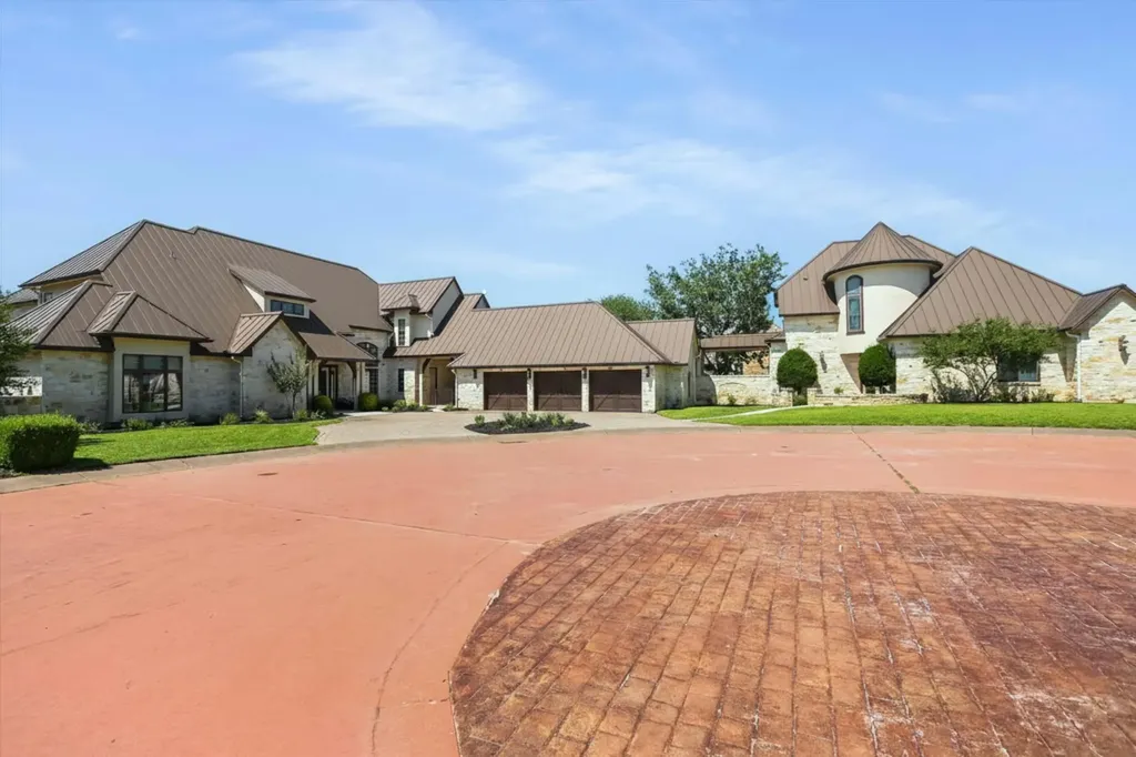 84 Applehead Island Drive Horseshoe Bay TX 78657