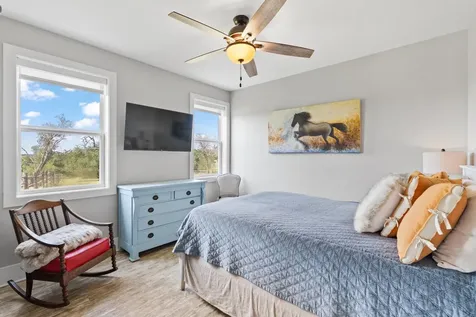 1457 Avenida High View Driftwood TX 78619