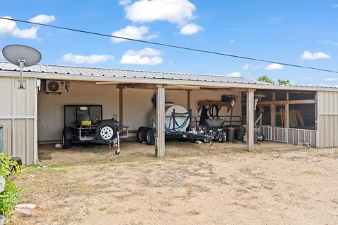 1457 Avenida High View Driftwood TX 78619