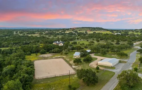 1457 Avenida High View Driftwood TX 78619