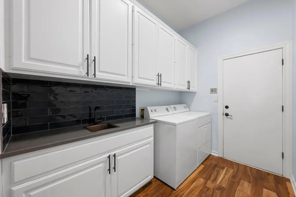 10101 Jupiter Hills Drive Austin TX 78747