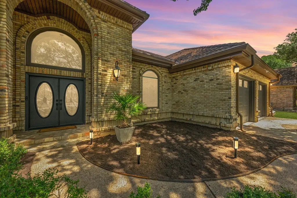 10101 Jupiter Hills Drive Austin TX 78747