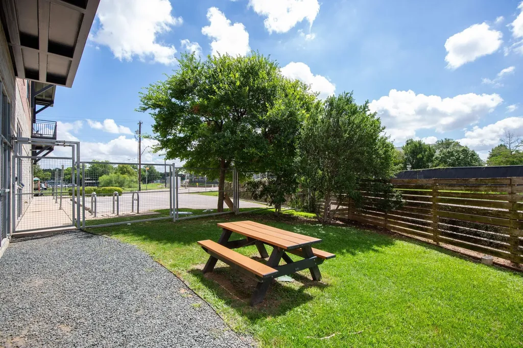 2235 E 6th Street Austin TX 78702