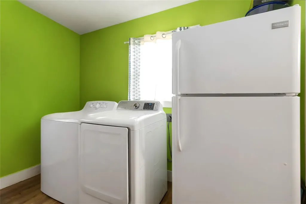 227 Henderson Lane Lockhart TX 78644
