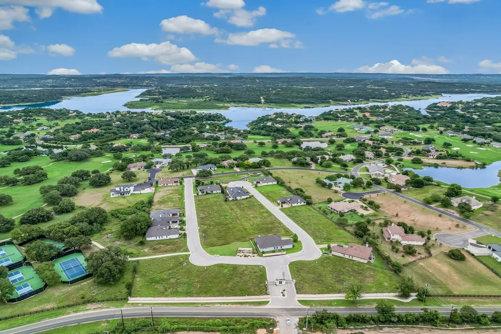 26612 Haynie Flat Road Spicewood TX 78669